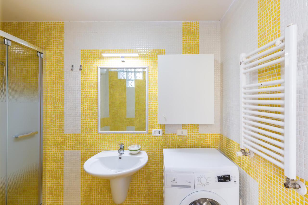 Orsola Comfort House By Napoliapartments Exterior foto